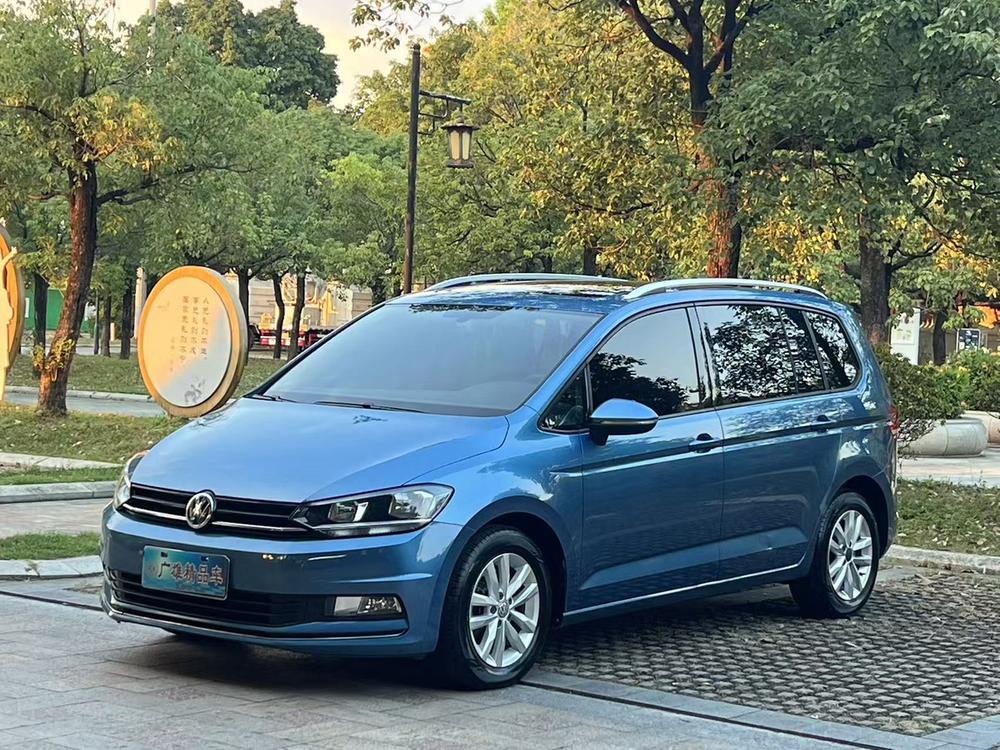 Volkswagen Touran L