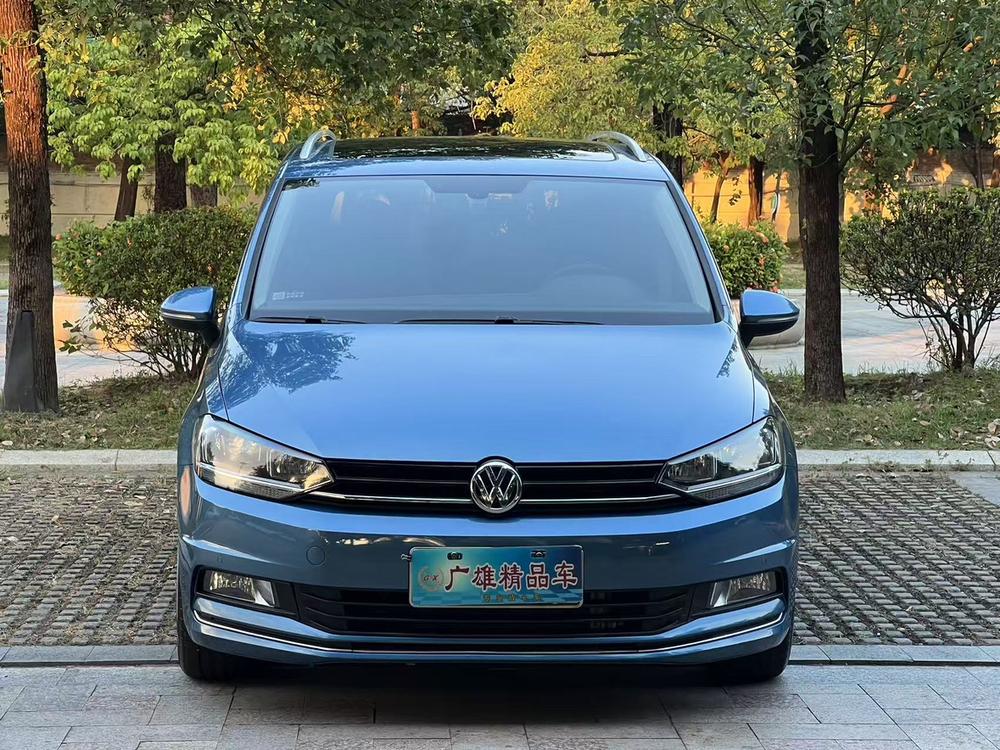 Volkswagen Touran L