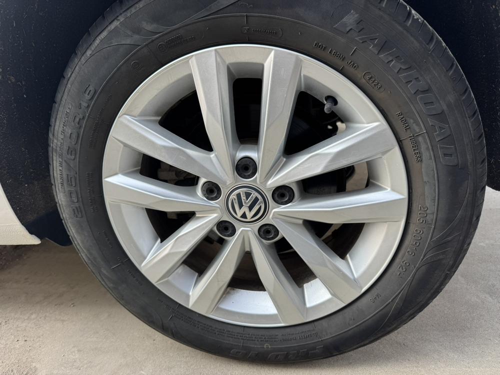 Volkswagen Touran L