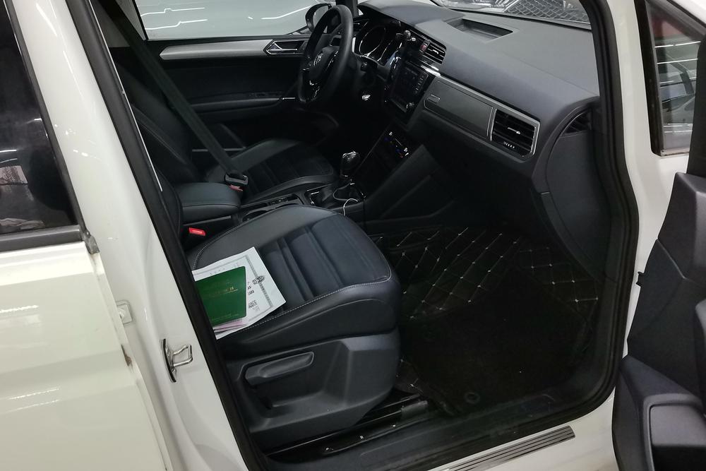 Volkswagen Touran L