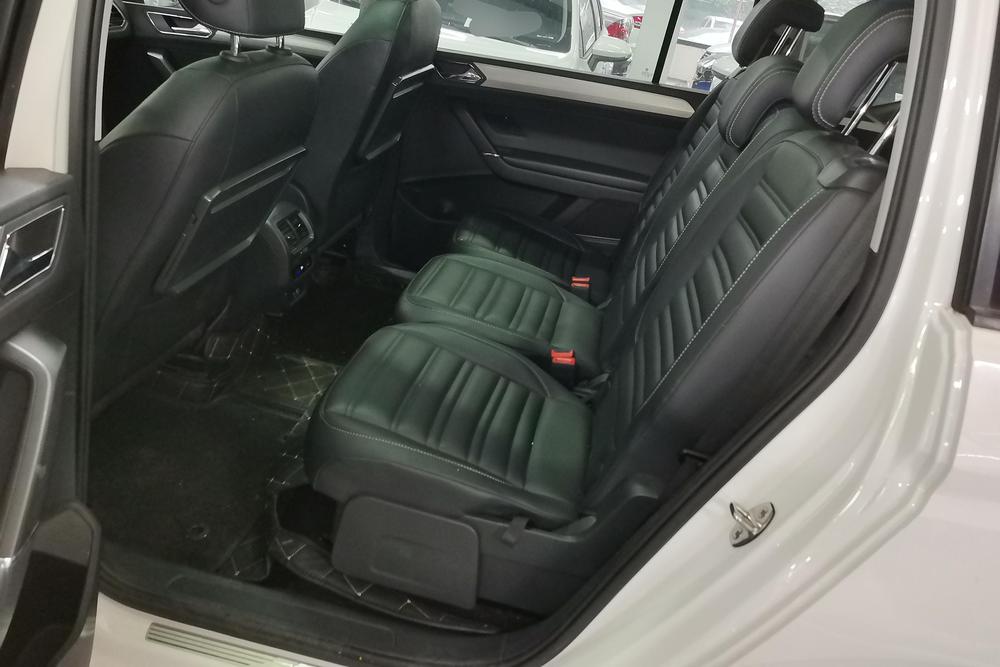 Volkswagen Touran L