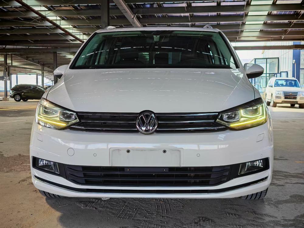 Volkswagen Touran L