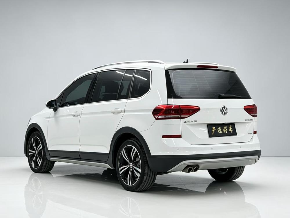 Volkswagen Touran L