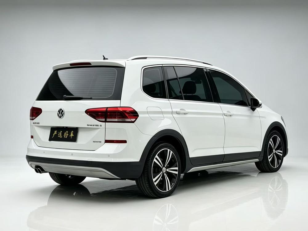 Volkswagen Touran L