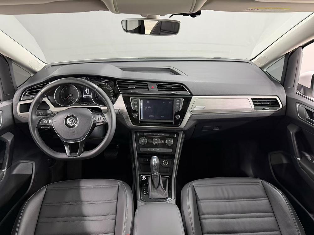 Volkswagen Touran L