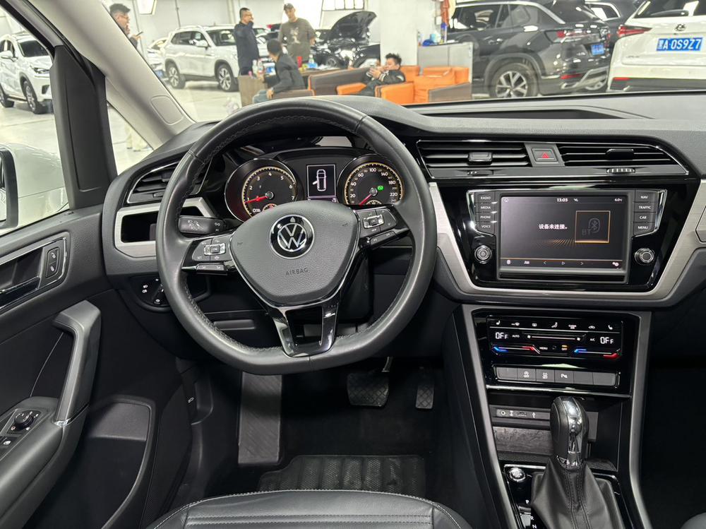 Volkswagen Touran L