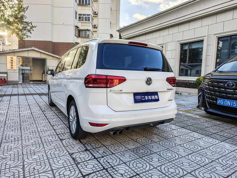 Volkswagen Touran L