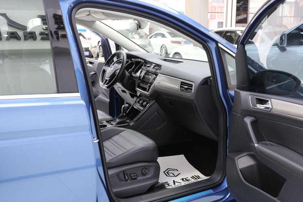 Volkswagen Touran L