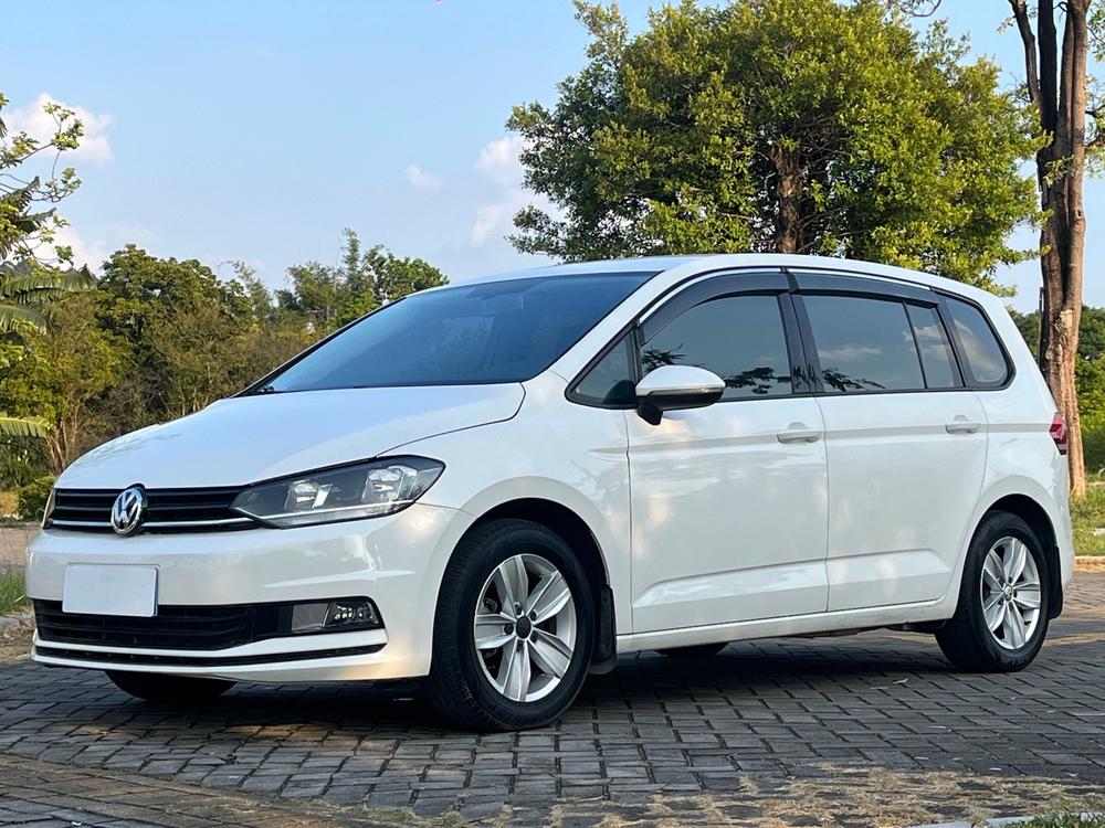 Volkswagen Touran L