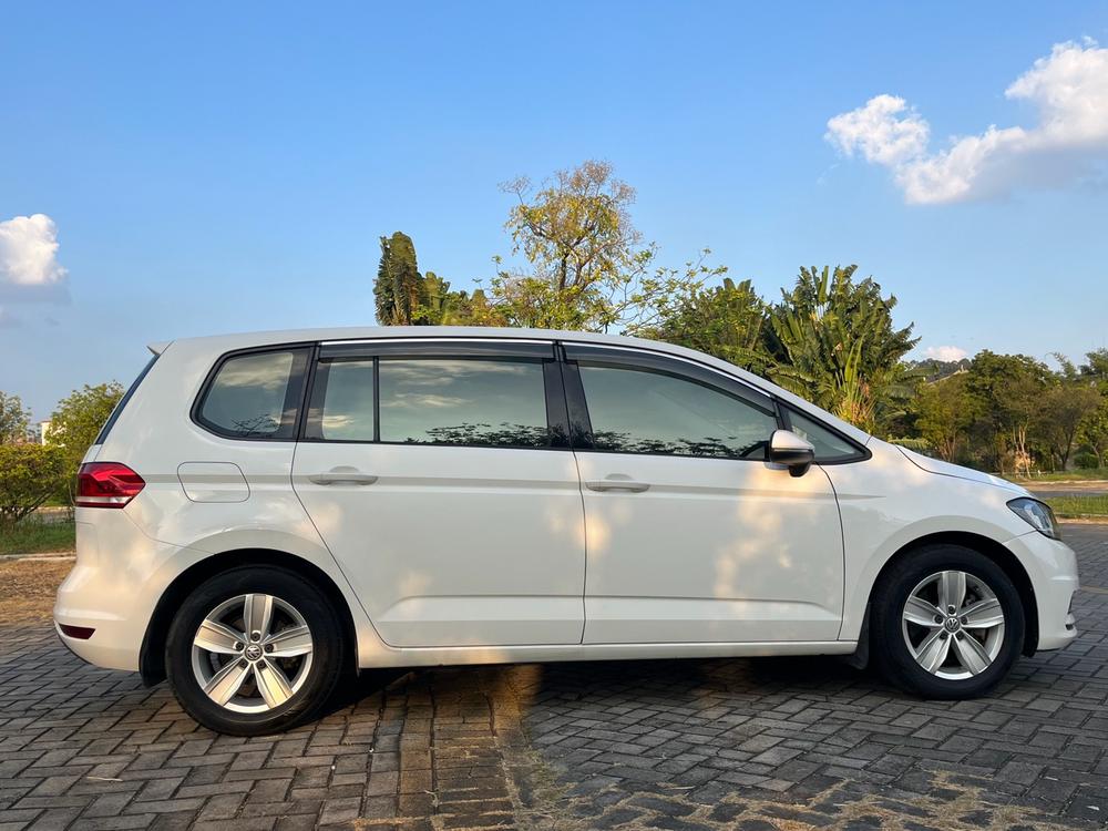 Volkswagen Touran L