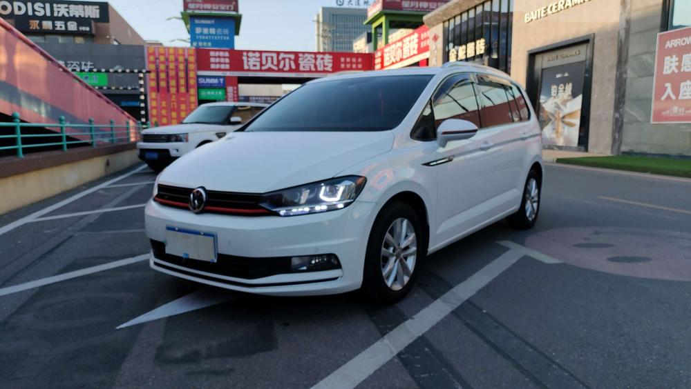 Volkswagen Touran L