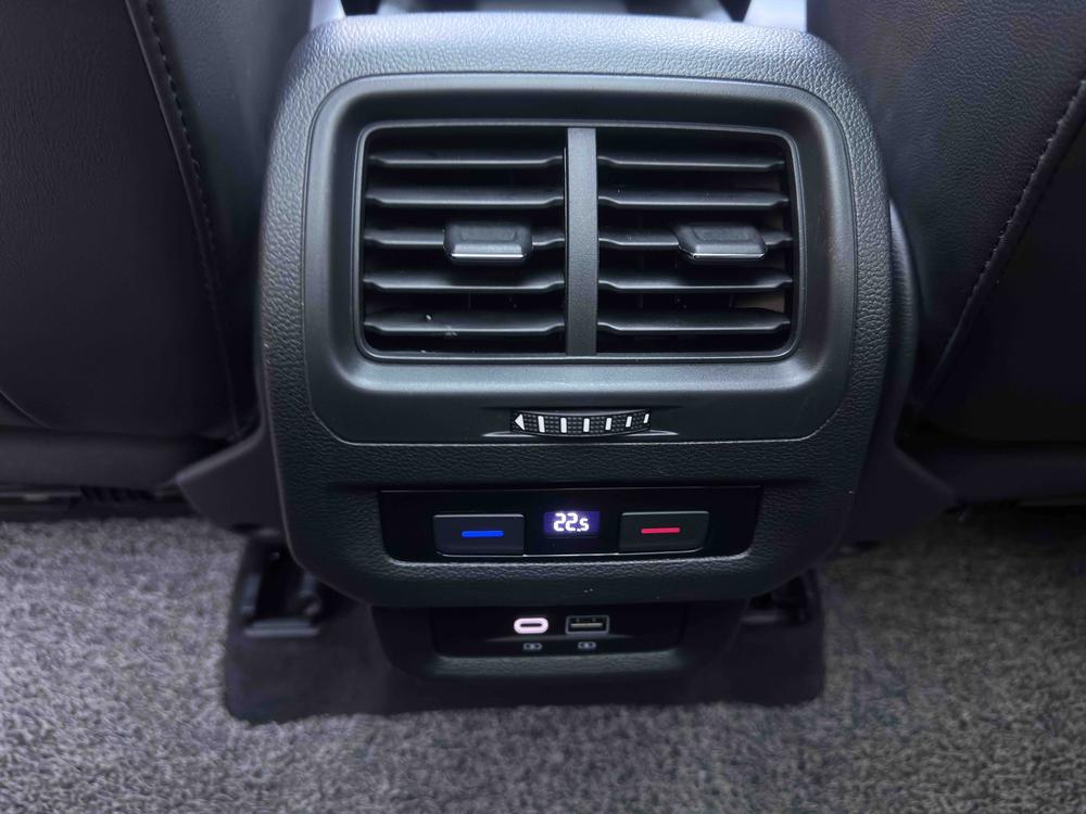 Volkswagen Touran L