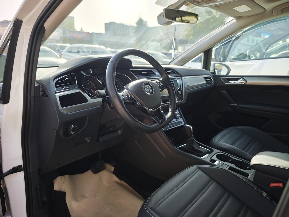 Volkswagen Touran L