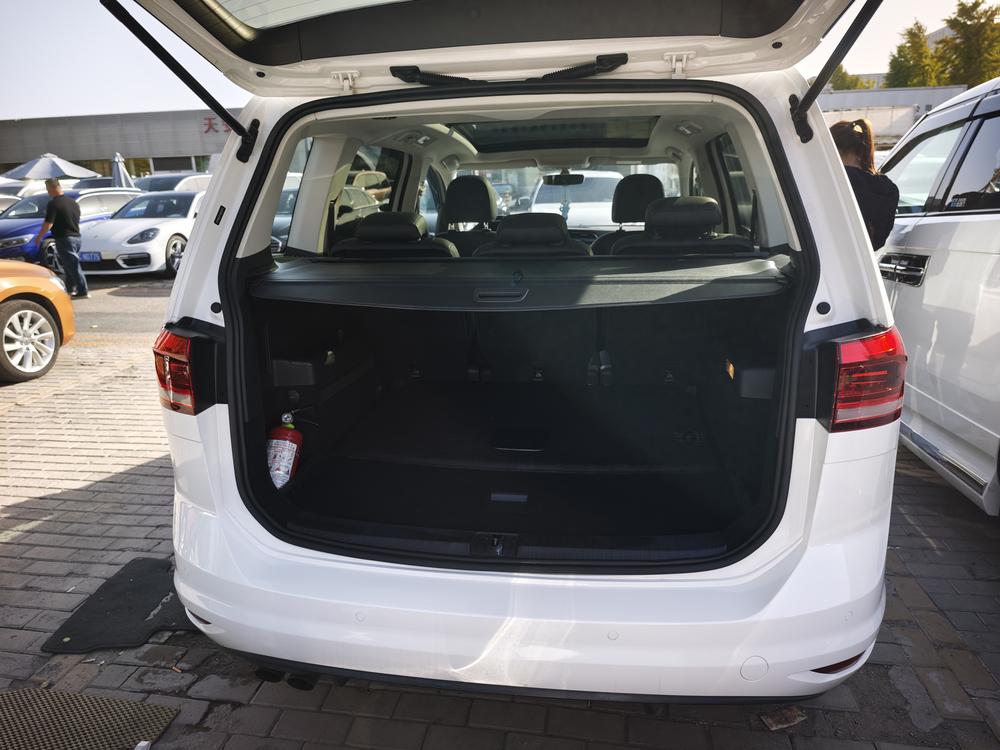 Volkswagen Touran L