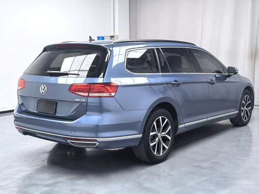 Volkswagen Variant