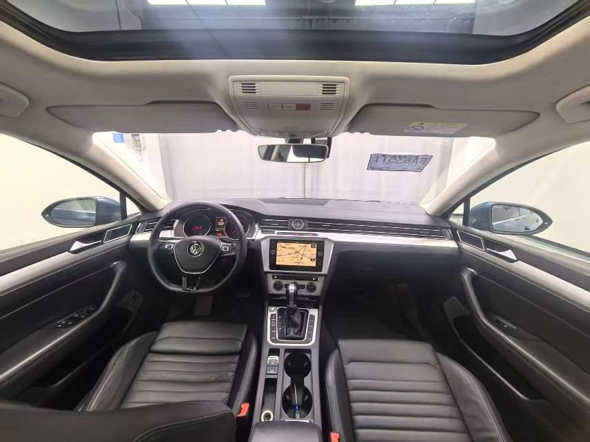 Volkswagen Variant
