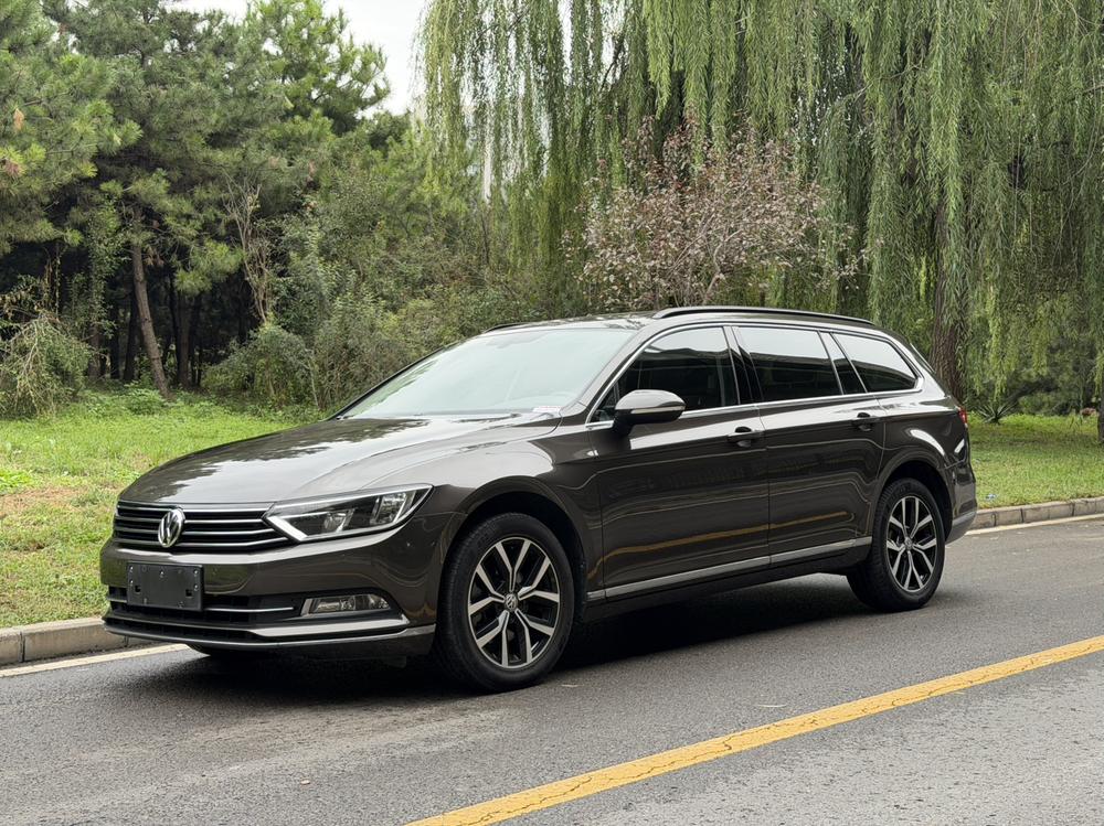 Volkswagen Variant