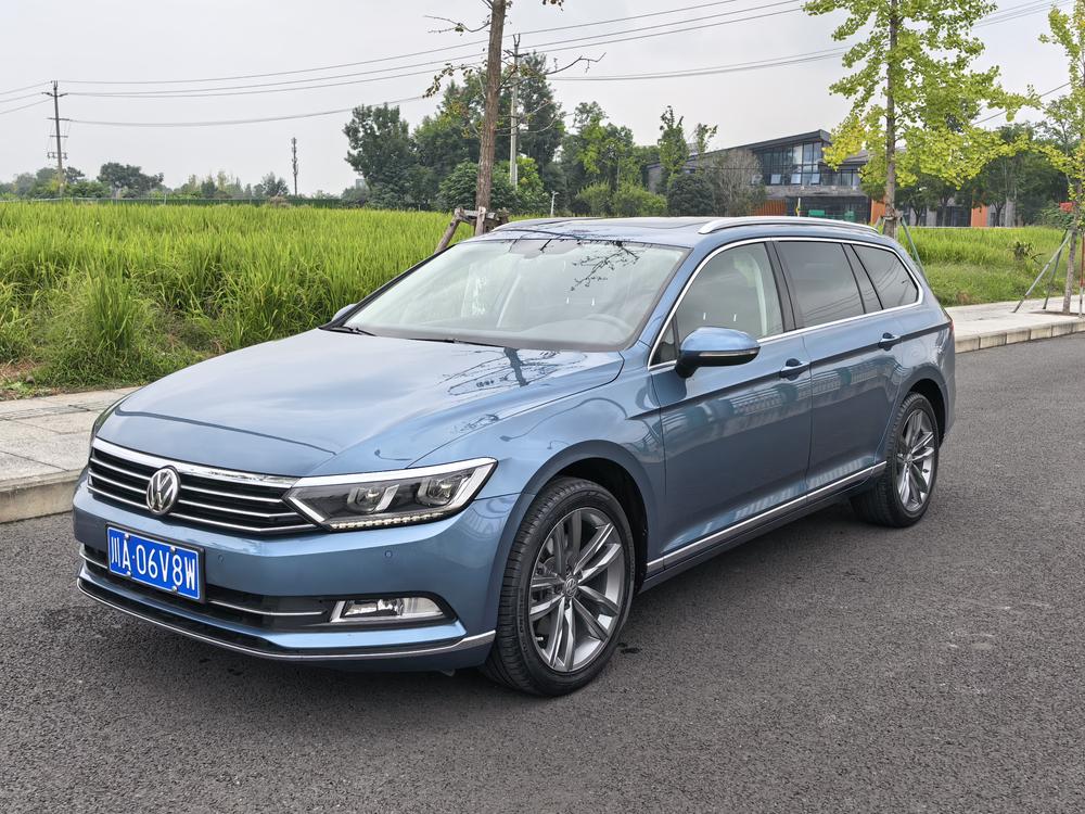 Volkswagen Variant