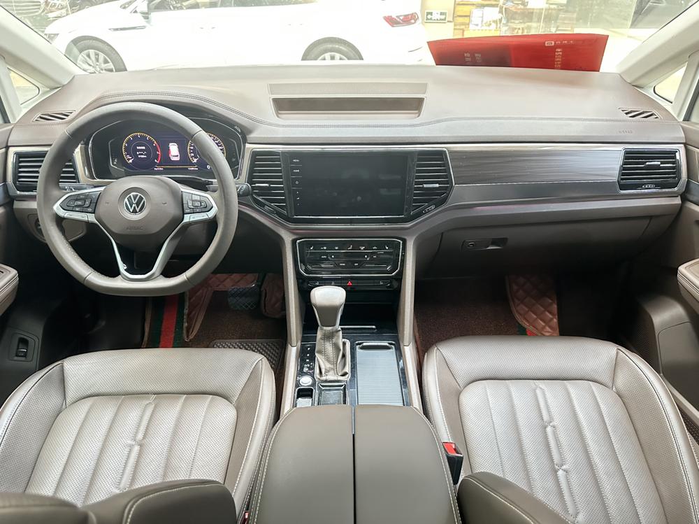 Volkswagen Viloran