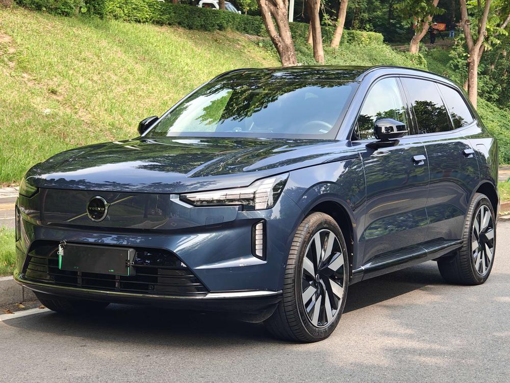 Volvo 沃尔沃EX90