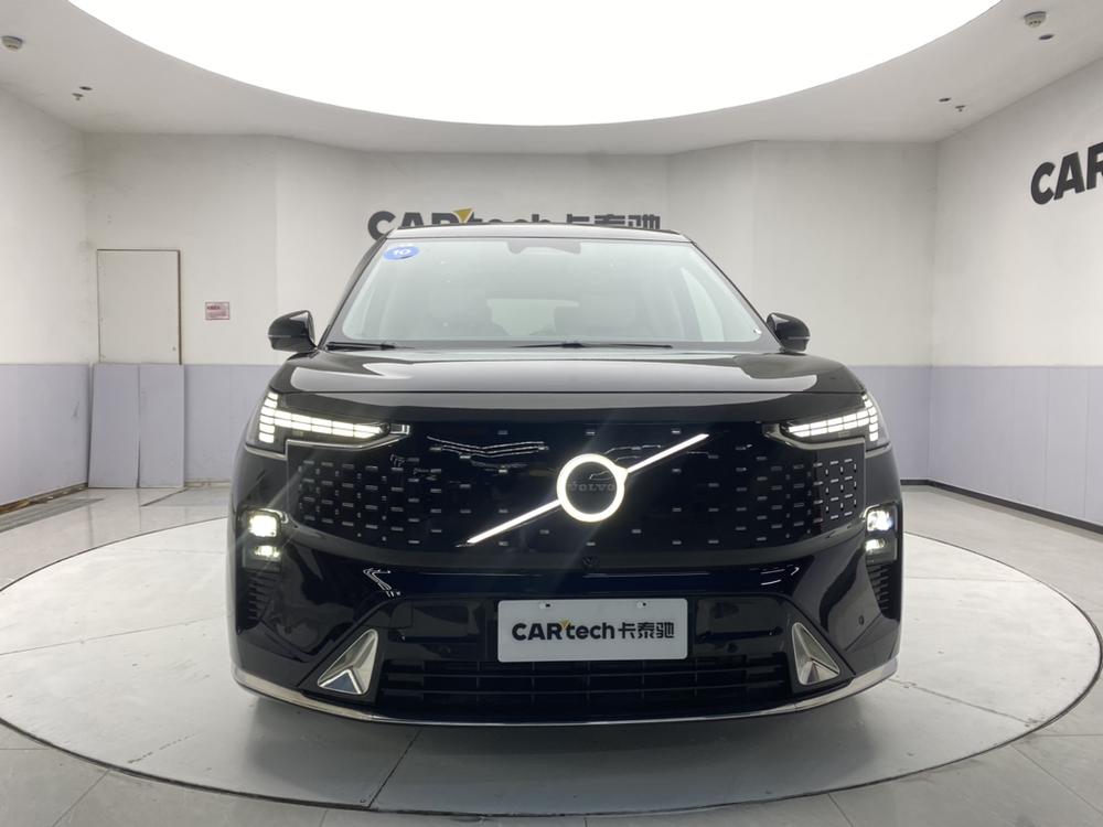 Volvo Volvo EM90