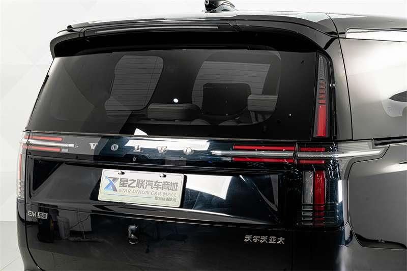 Volvo Volvo EM90