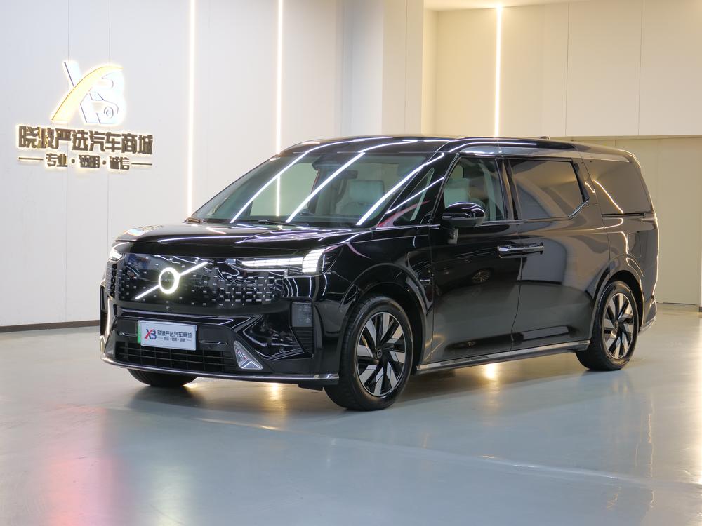 Volvo Volvo EM90