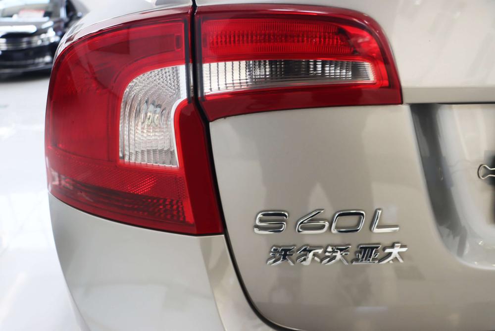 Volvo Volvo S60