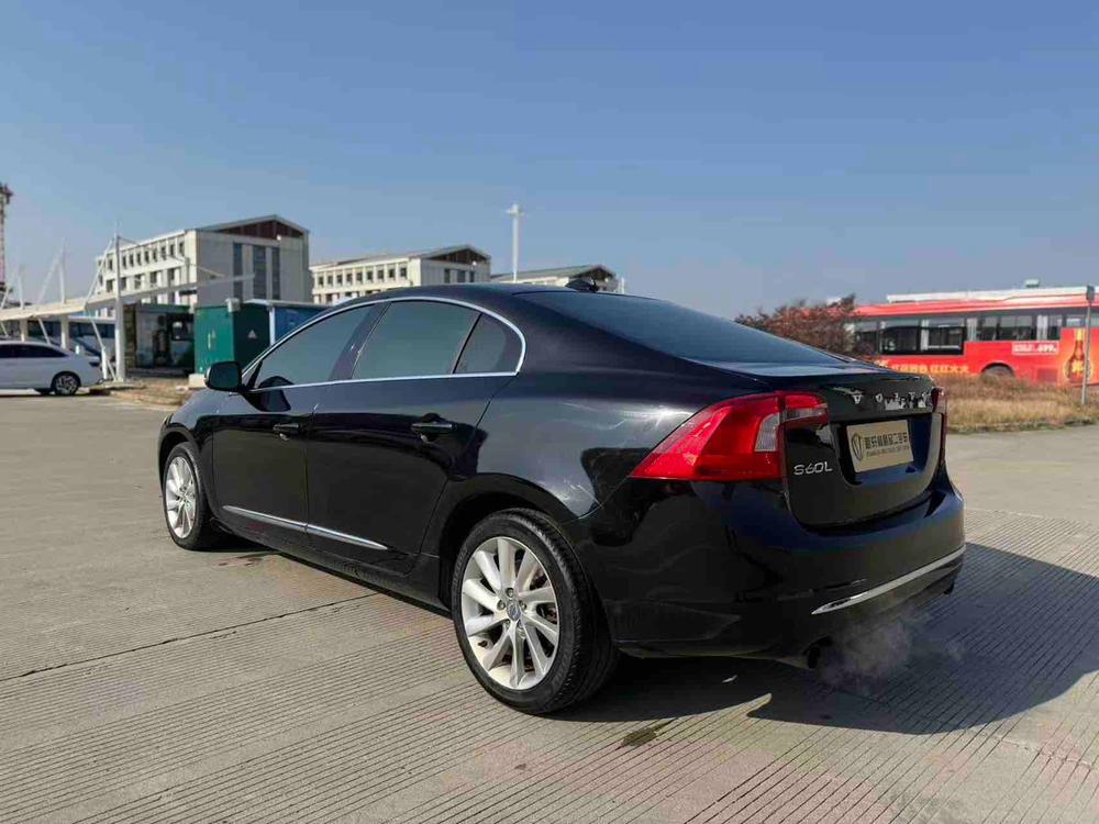 Volvo Volvo S60