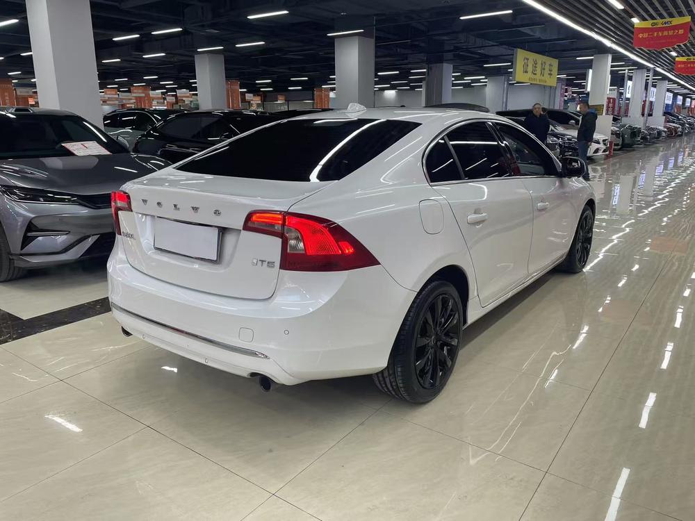 Volvo Volvo S60