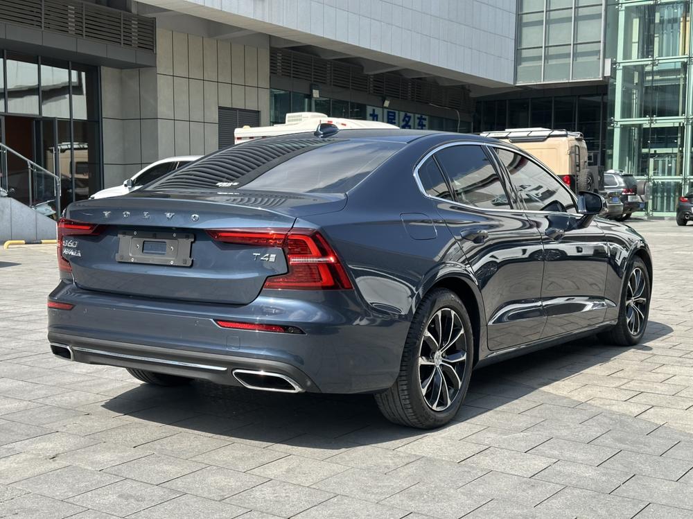 Volvo Volvo S60