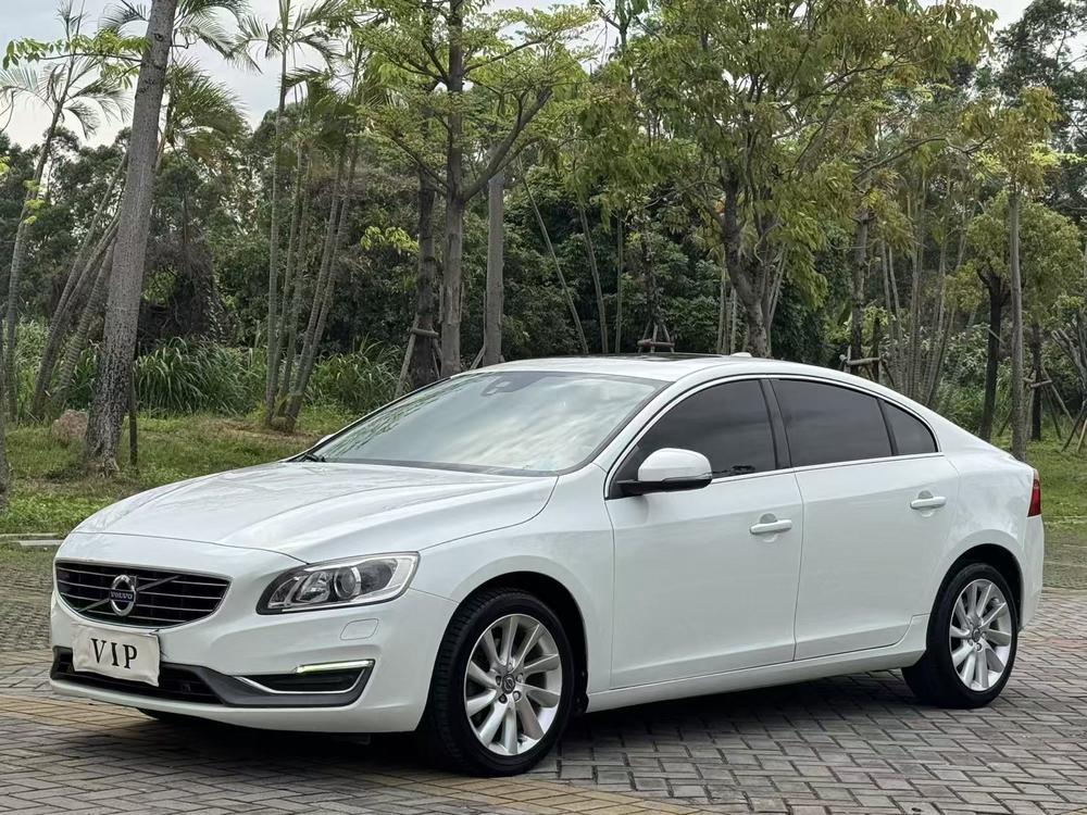 Volvo Volvo S60