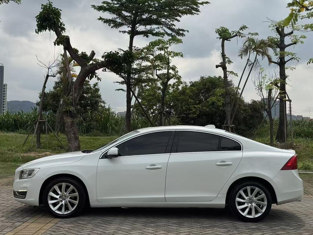 Volvo Volvo S60