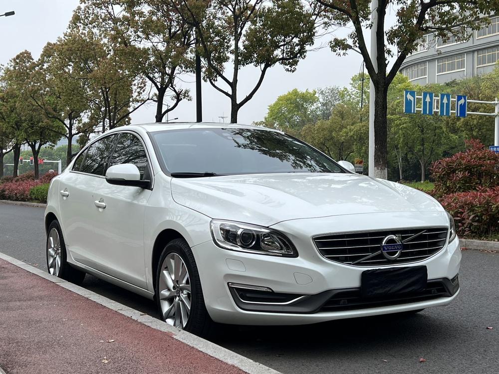 Volvo Volvo S60