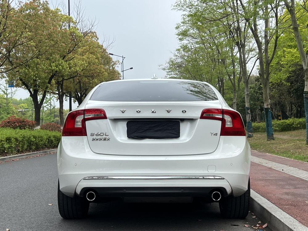 Volvo Volvo S60
