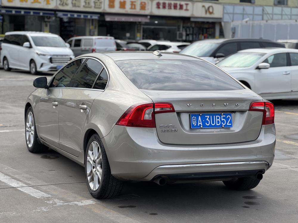 Volvo Volvo S60