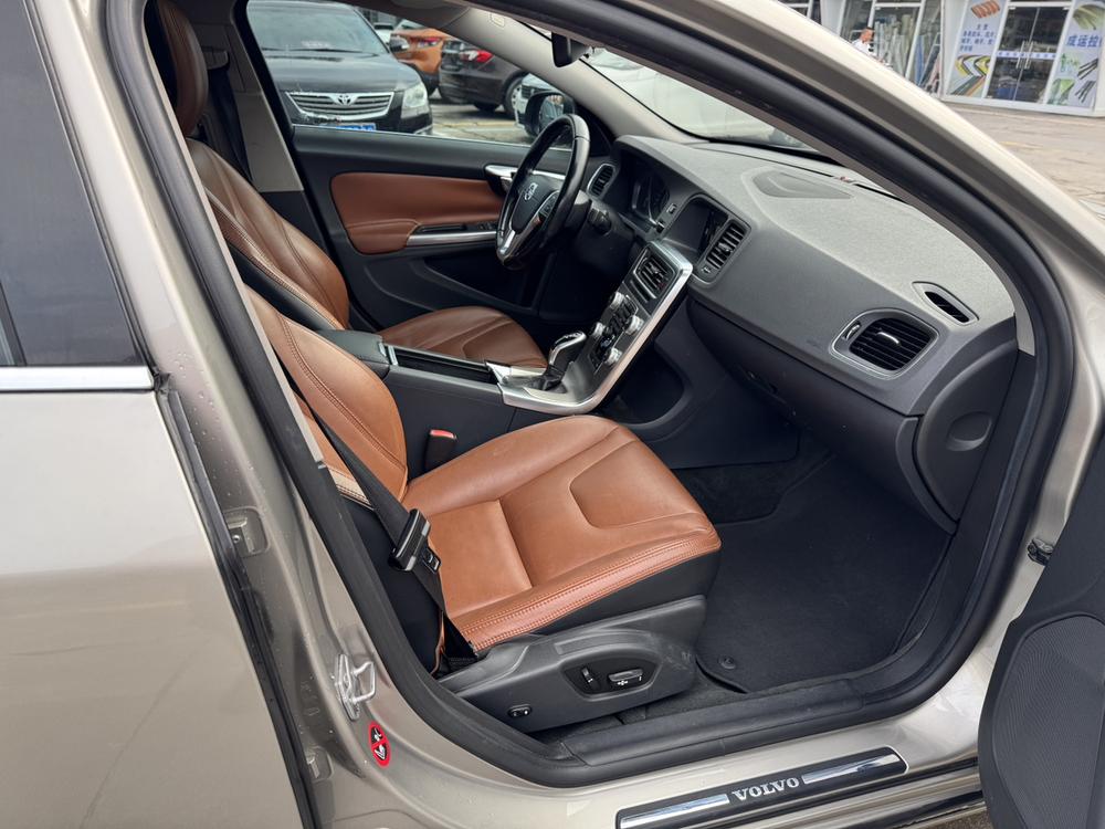 Volvo Volvo S60