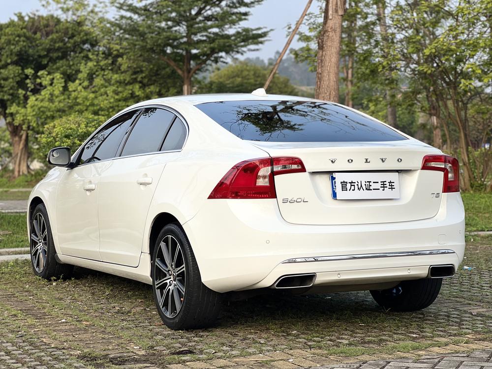 Volvo Volvo S60