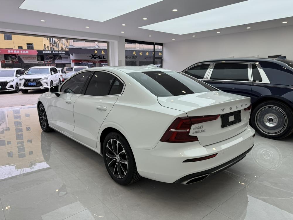 Volvo Volvo S60