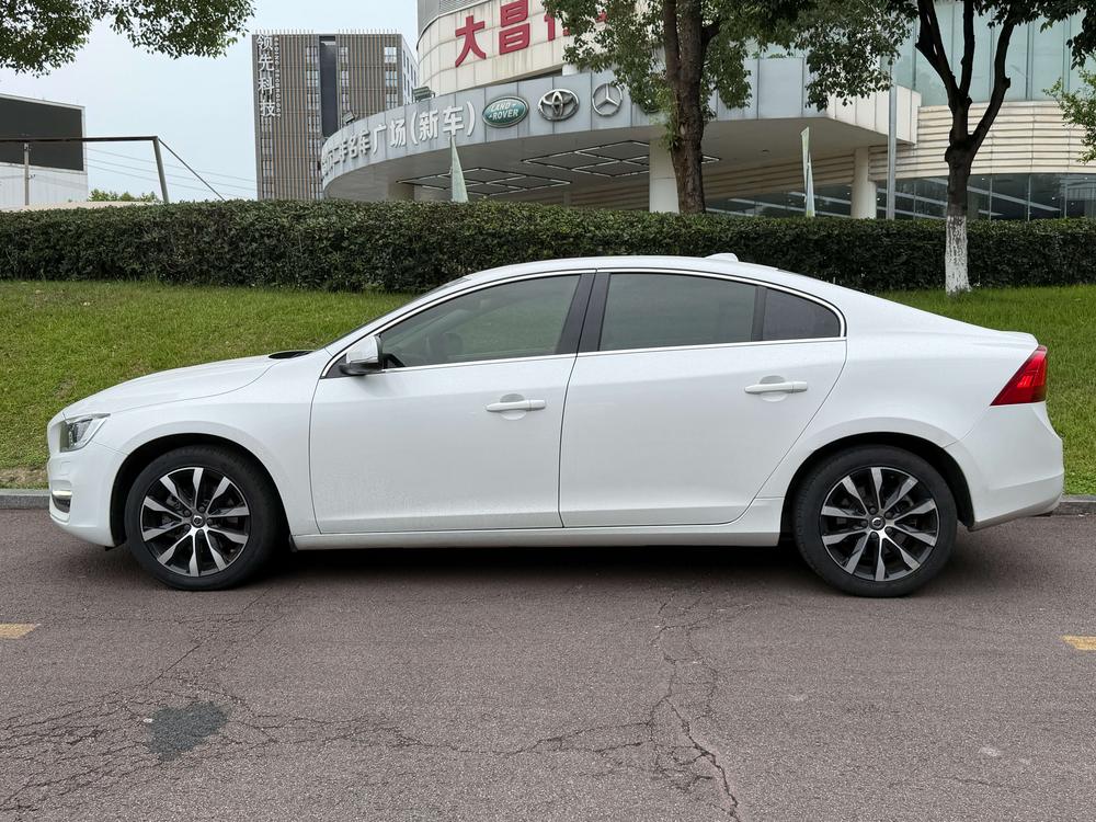 Volvo Volvo S60