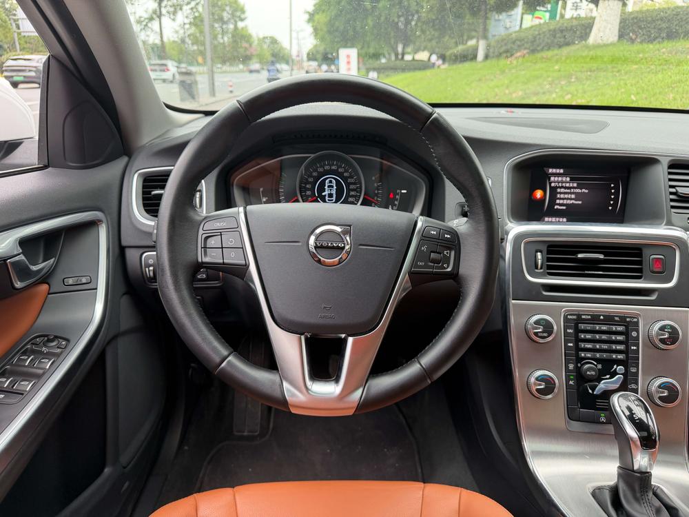 Volvo Volvo S60