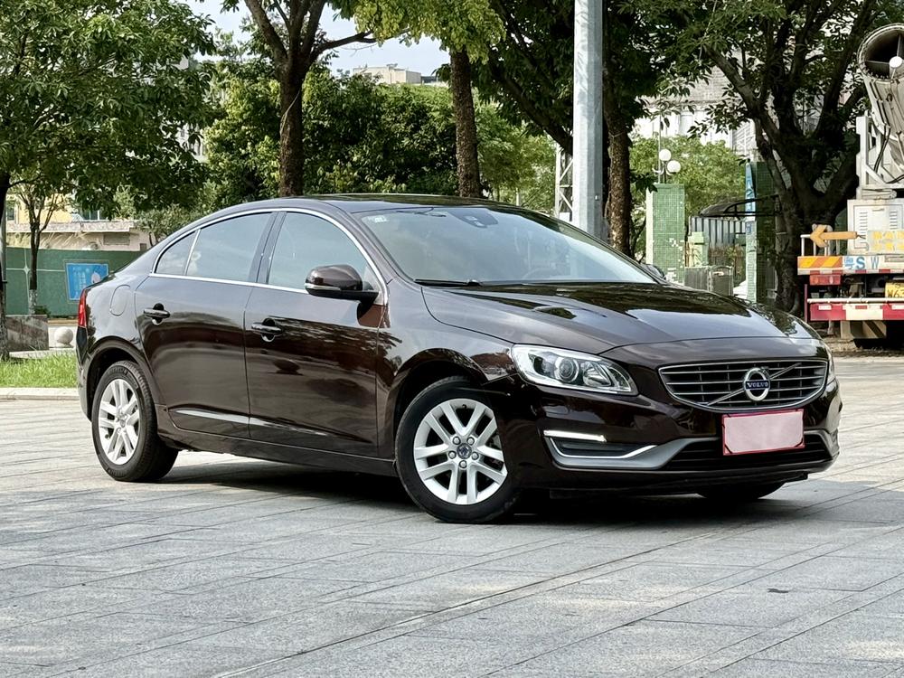 Volvo Volvo S60