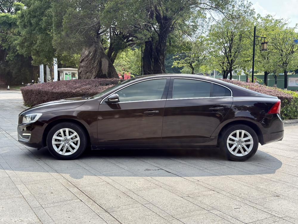 Volvo Volvo S60