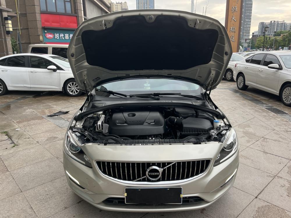 Volvo Volvo S60