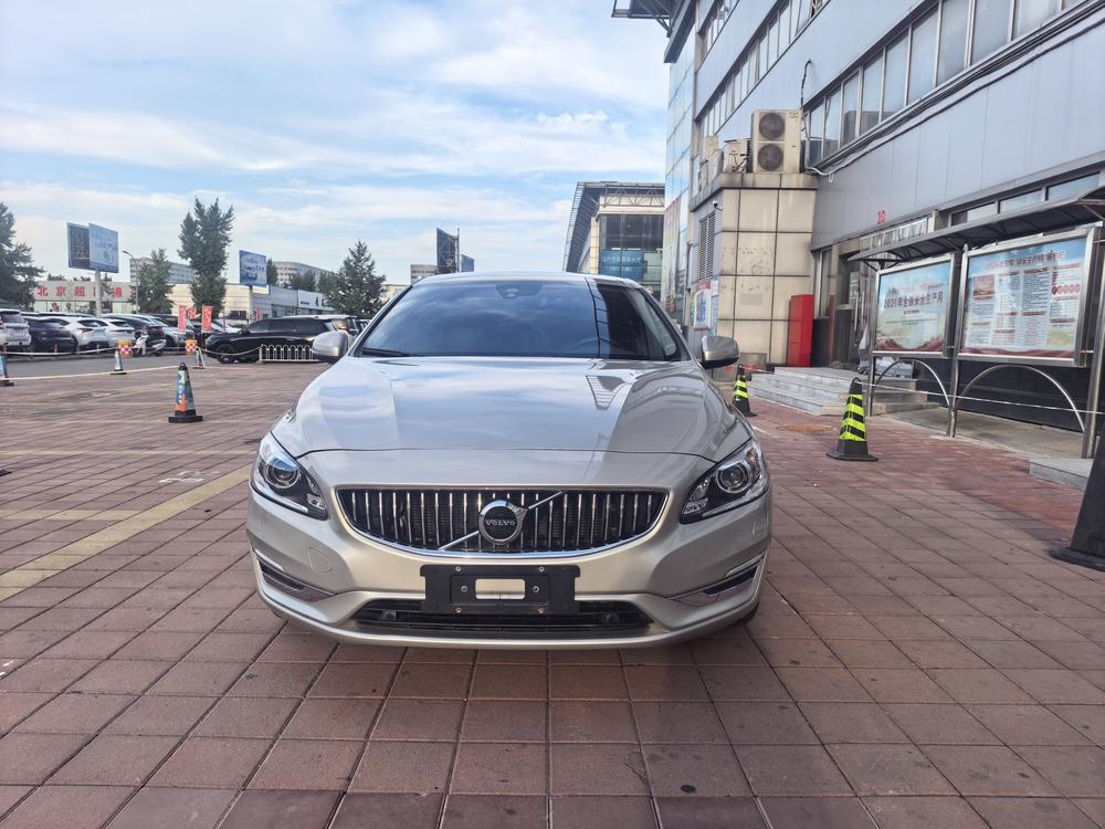 Volvo Volvo S60
