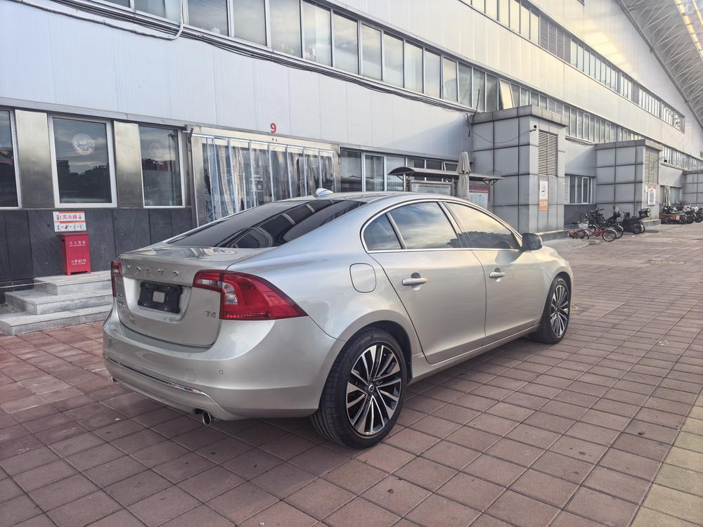 Volvo Volvo S60