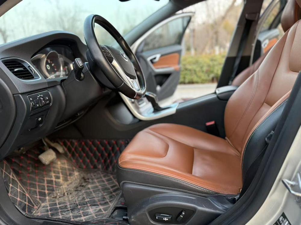 Volvo Volvo S60