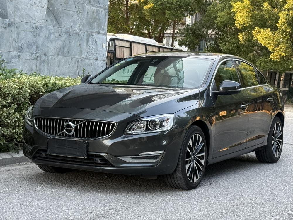 Volvo Volvo S60