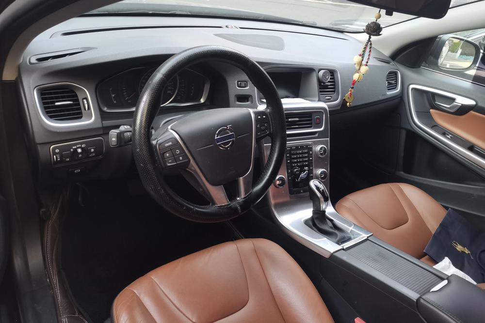 Volvo Volvo S60