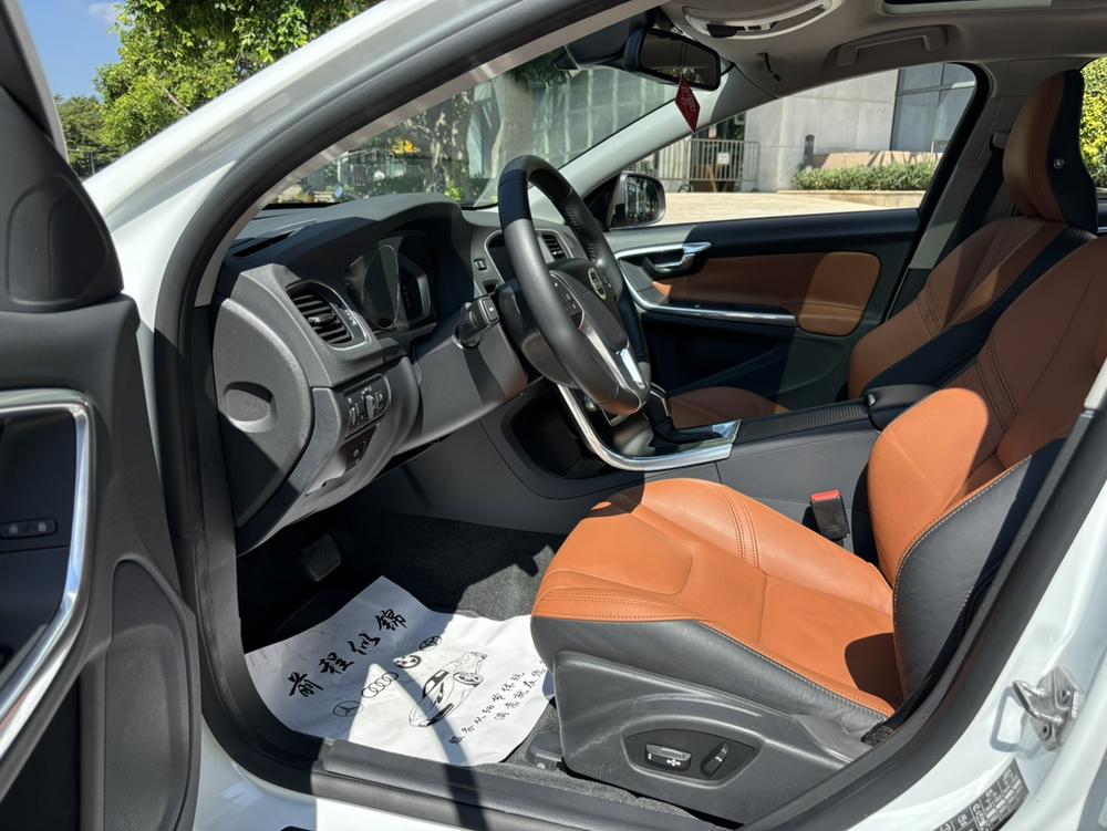 Volvo Volvo S60